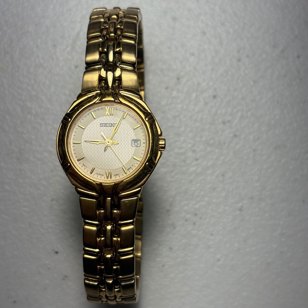 Vintage SEIKO Elegant Watch
